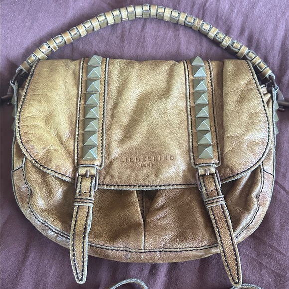 🇩🇪Liebeskind Berlin ‘Hailey’ Tan Leather studded, punk rock, crossbody purse EUC - Picture 3 of 16